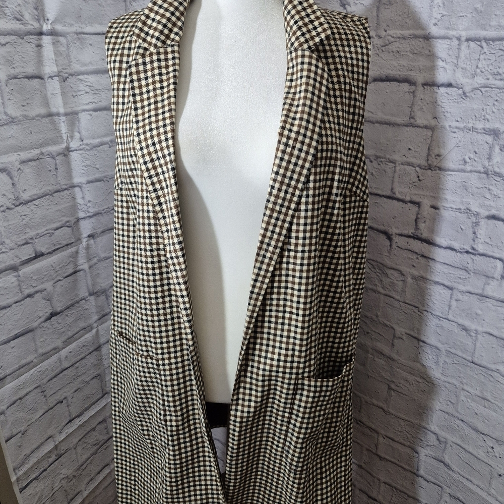 Women's Checkered Long Vest - Picture 2 of 9